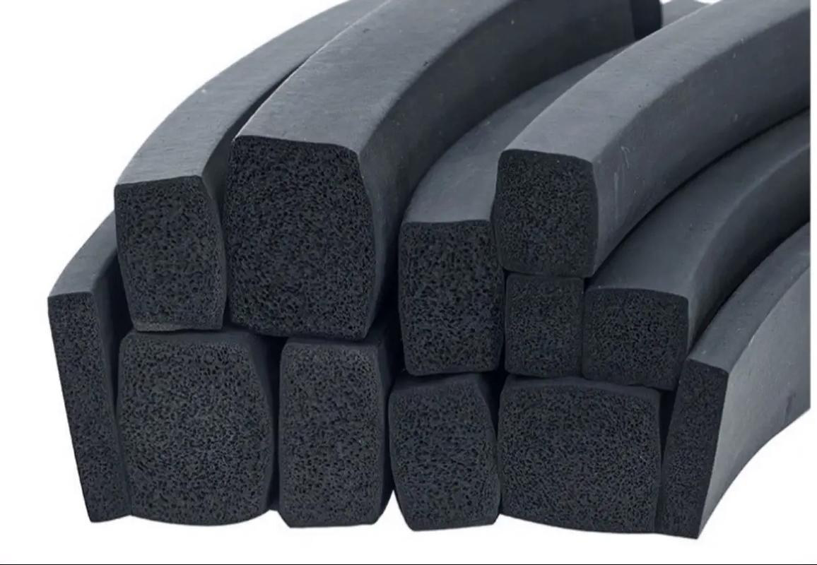 橡胶制品业的发展与应用 聚焦硅胶制品、密封条与汽车零部件